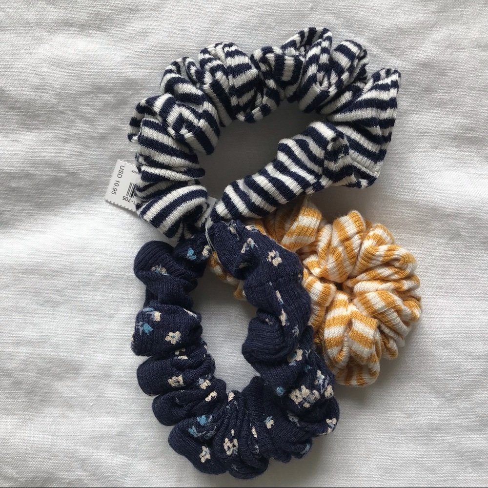 Brand New Aerie Scrunchies
